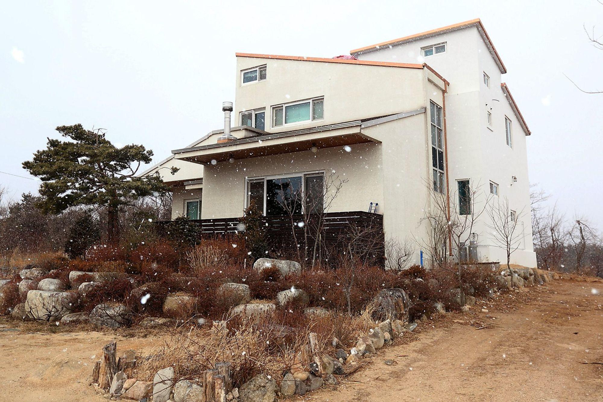Guesthouse Gilson Sokcho Bagian luar foto